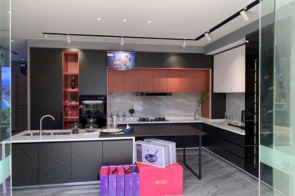 臨近歲末，加盟全屋定制行業(yè)前景怎樣?